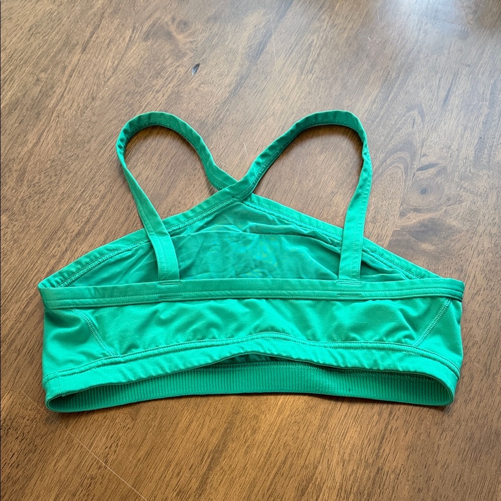 Super cute sports bra - Picture 4 of 5
